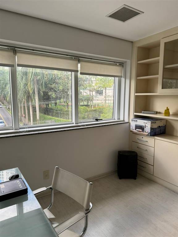 Apartamento com 93 m² em Vila Guilhermina, Praia Grande