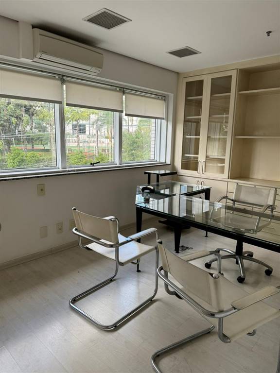 Apartamento com 93 m² em Vila Guilhermina, Praia Grande