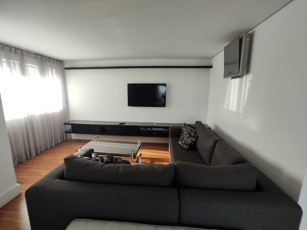 Apartamento com 1 quarto e 104 m² em Vila Guilhermina, Praia Grande