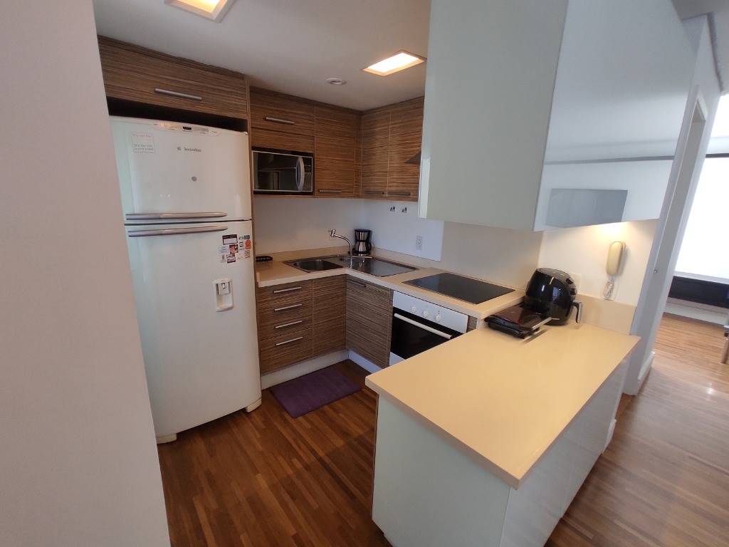 Apartamento com 1 quarto e 104 m² em Vila Guilhermina, Praia Grande
