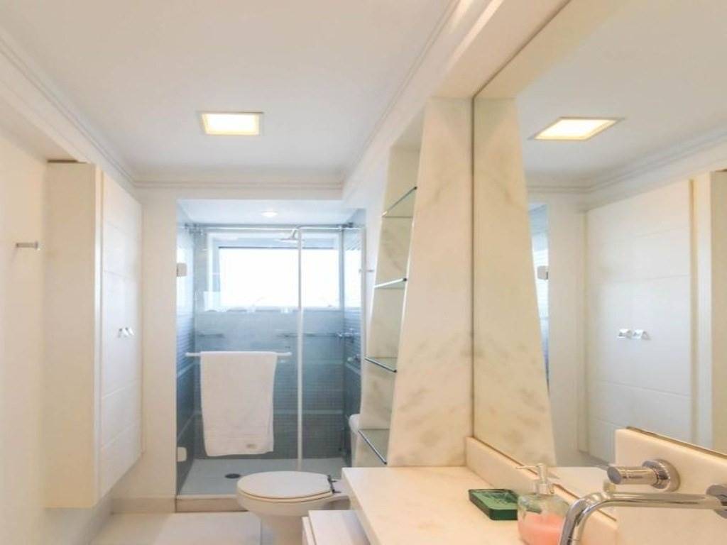 Apartamento com 1 quarto e 104 m² em Vila Guilhermina, Praia Grande