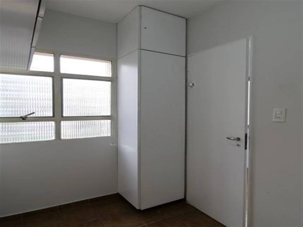 Apartamento com 3 quartos e 130 m² em Vila Guilhermina, Praia Grande