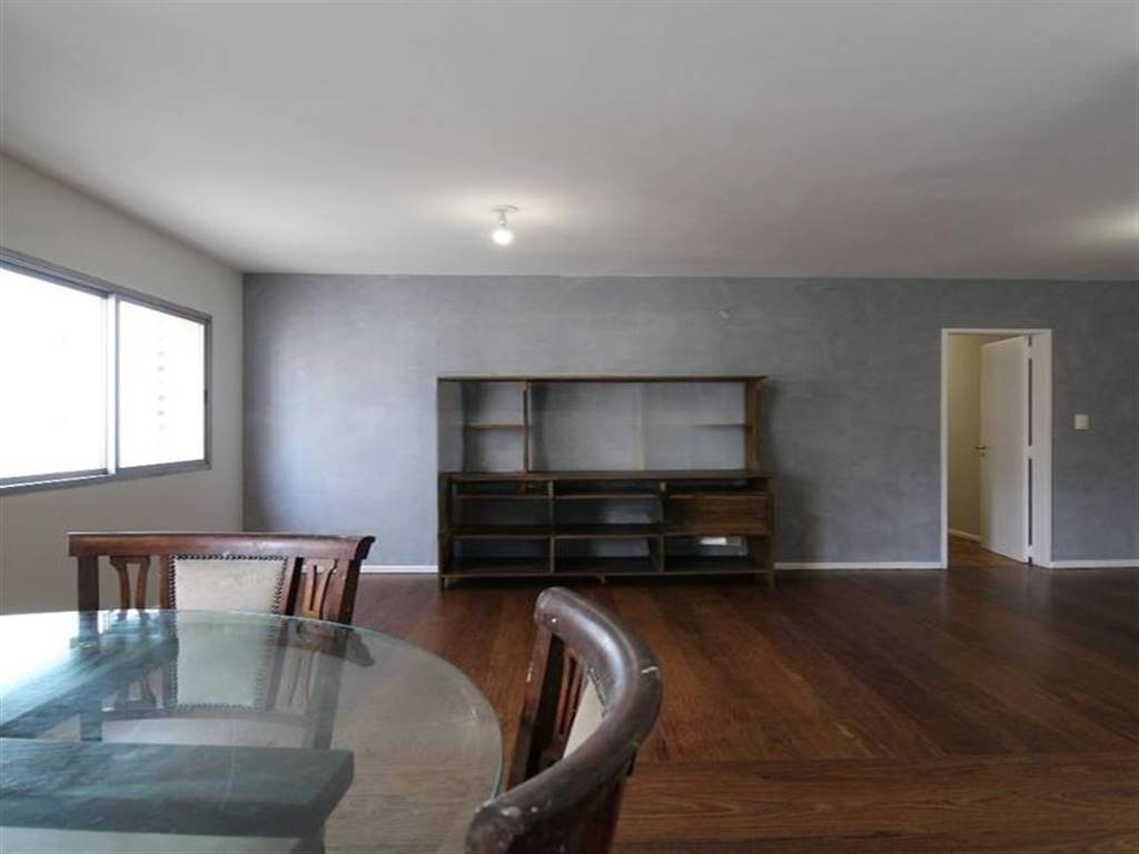 Apartamento com 3 quartos e 130 m² em Vila Guilhermina, Praia Grande