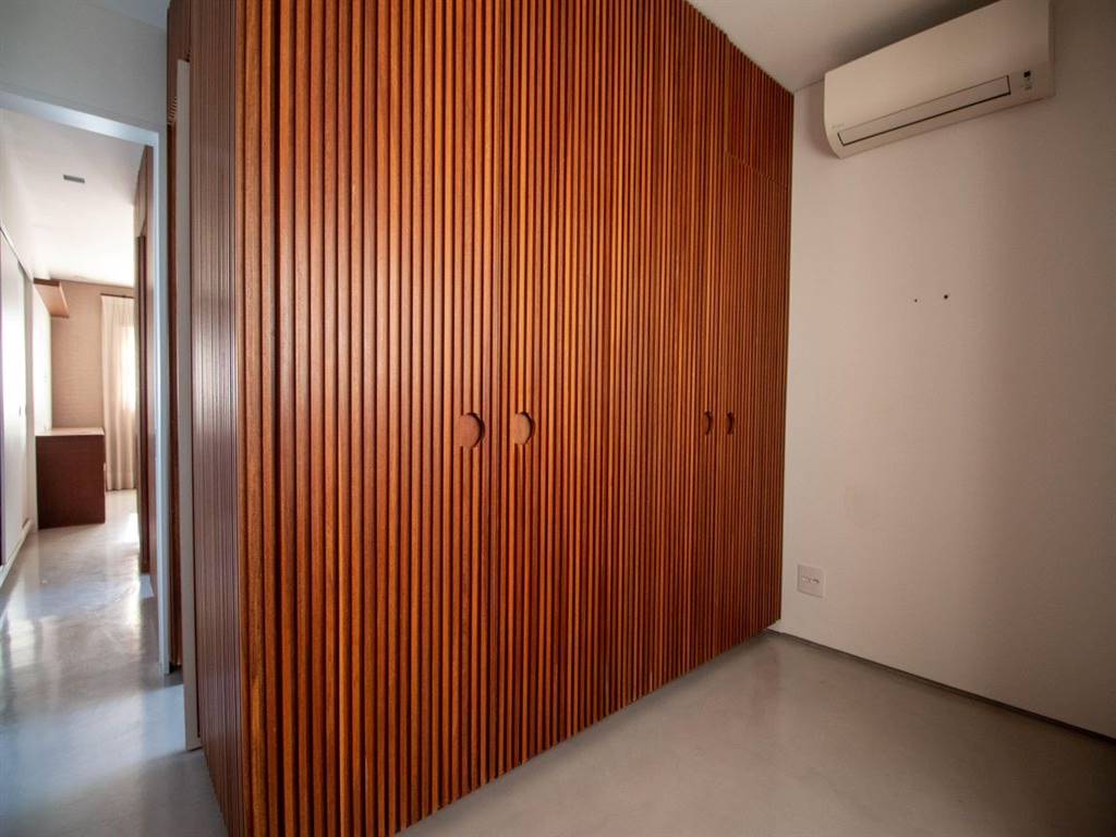 Apartamento com 3 quartos e 164 m² em Vila Guilhermina, Praia Grande