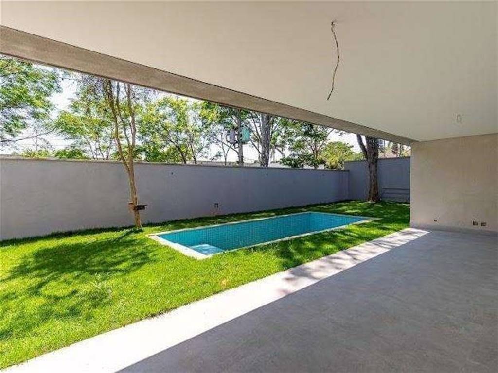 Casa com 4 quartos e 719 m² em Vila Guilhermina, Praia Grande