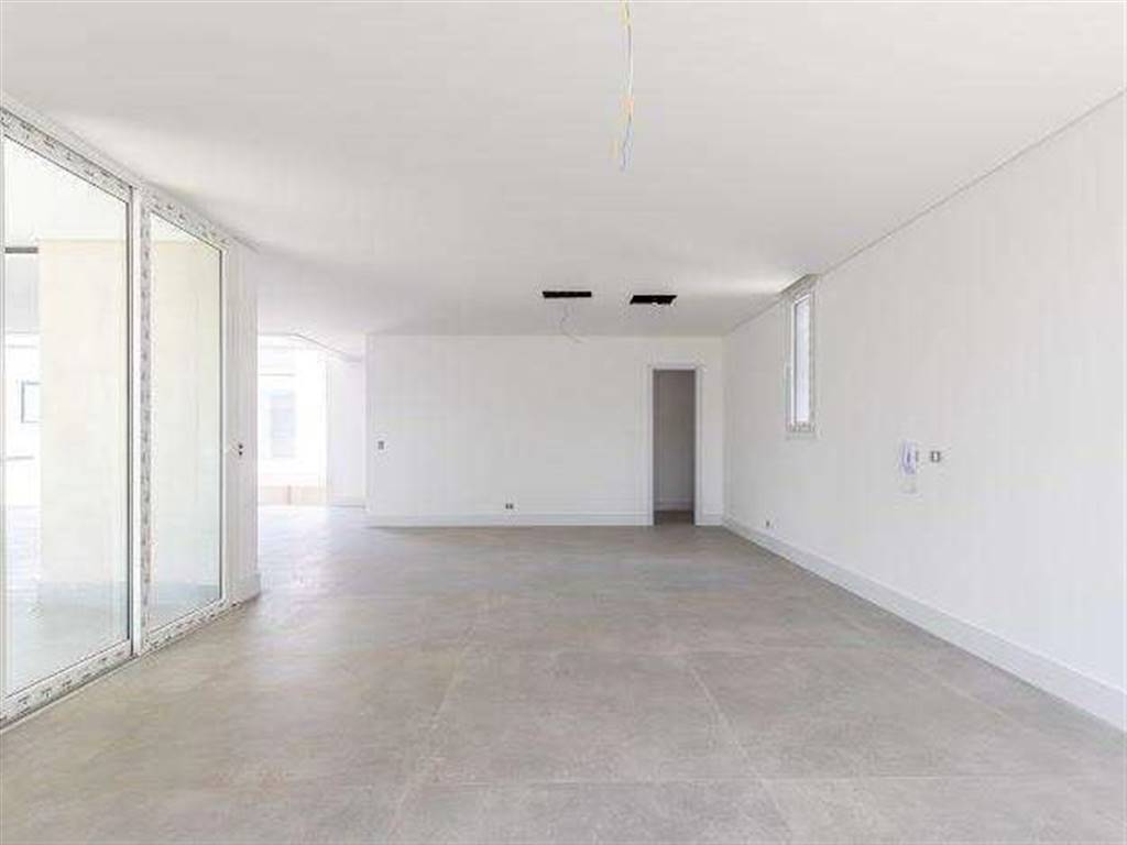 Casa com 4 quartos e 719 m² em Vila Guilhermina, Praia Grande