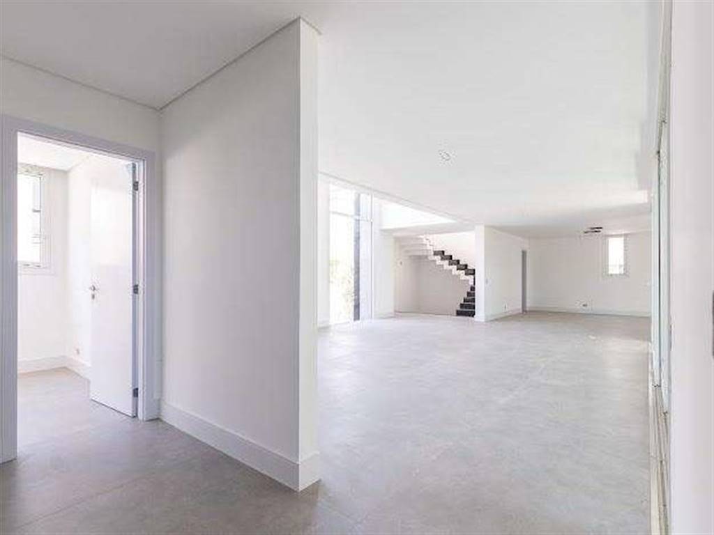 Casa com 4 quartos e 719 m² em Vila Guilhermina, Praia Grande