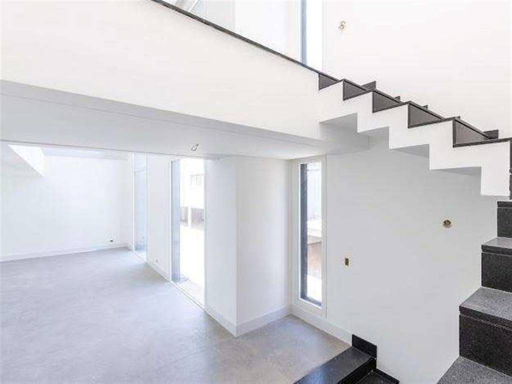 Casa com 4 quartos e 719 m² em Vila Guilhermina, Praia Grande