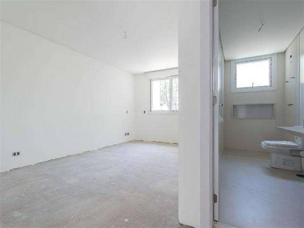 Casa com 4 quartos e 719 m² em Vila Guilhermina, Praia Grande