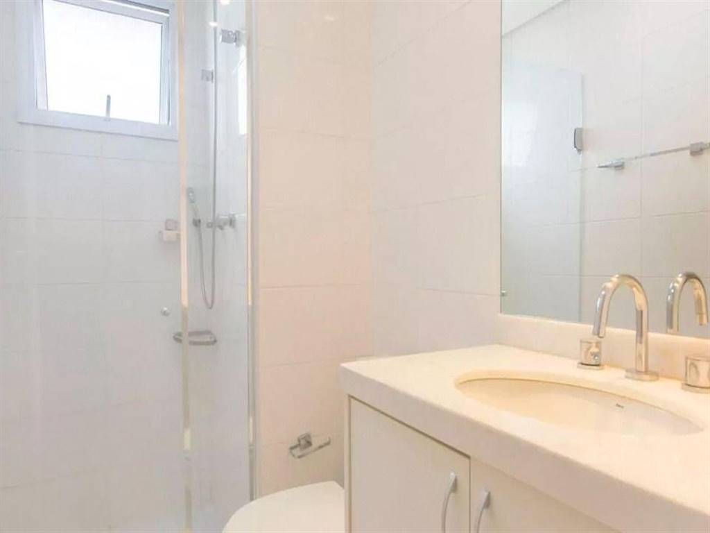 Apartamento com 2 quartos e 76 m² em Vila Guilhermina, Praia Grande