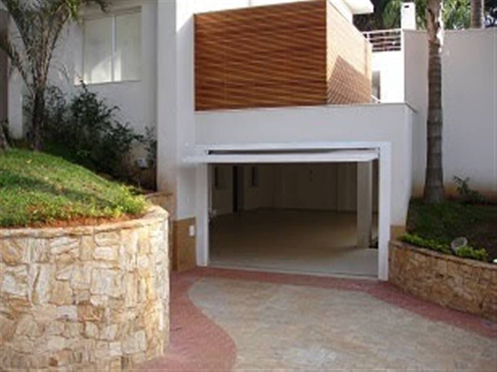 Casa com 4 quartos e 765 m² em Vila Guilhermina, Praia Grande
