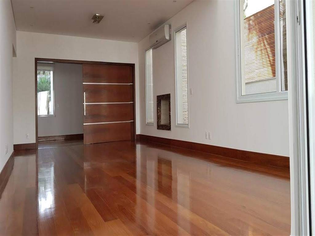 Casa com 4 quartos e 765 m² em Vila Guilhermina, Praia Grande