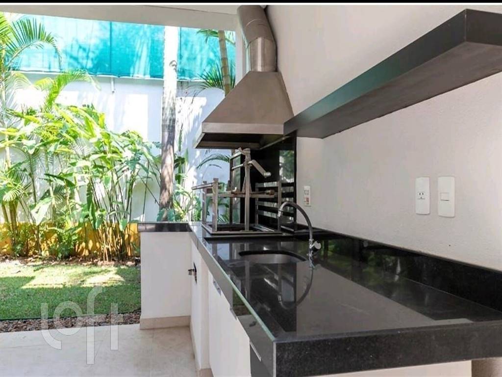 Casa com 4 quartos e 765 m² em Vila Guilhermina, Praia Grande