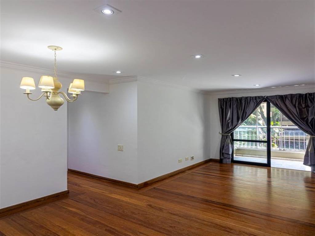 Apartamento com 2 quartos e 72 m² em Vila Guilhermina, Praia Grande