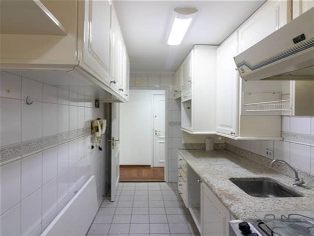 Apartamento com 2 quartos e 72 m² em Vila Guilhermina, Praia Grande