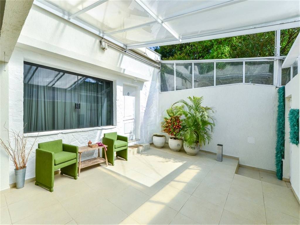Casa com 4 quartos e 264 m² em Vila Guilhermina, Praia Grande