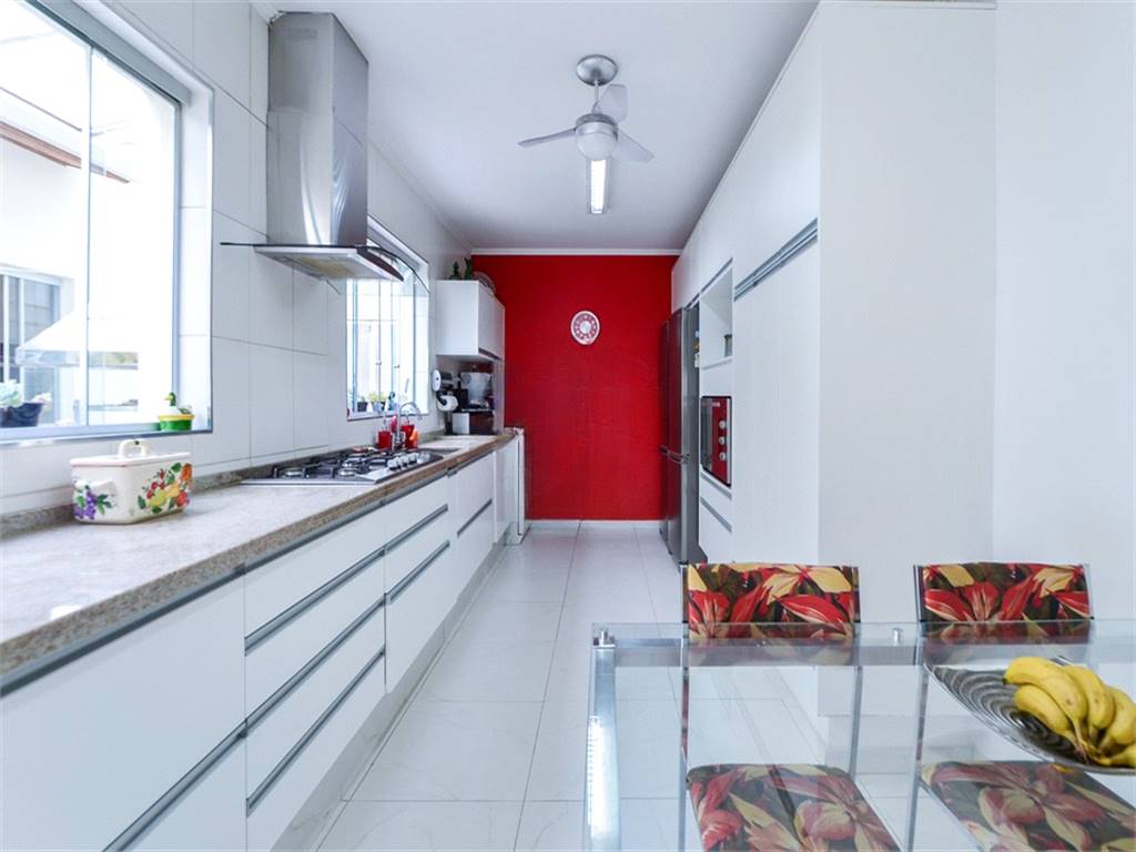 Casa com 4 quartos e 264 m² em Vila Guilhermina, Praia Grande