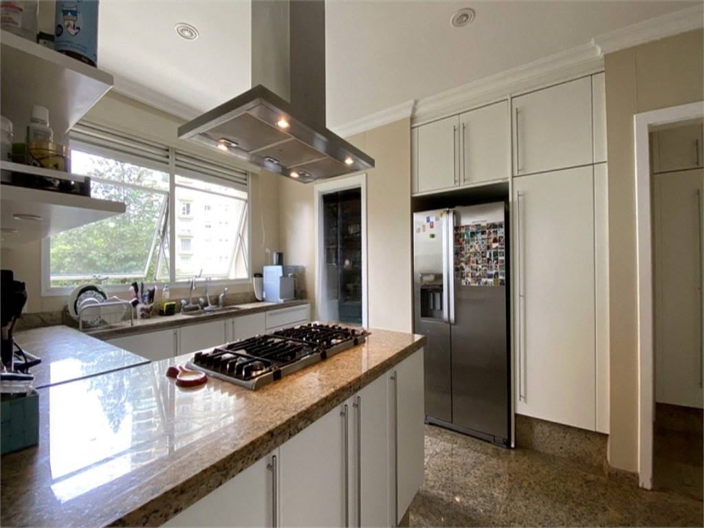 Apartamento com 4 quartos e 518 m² em Vila Guilhermina, Praia Grande