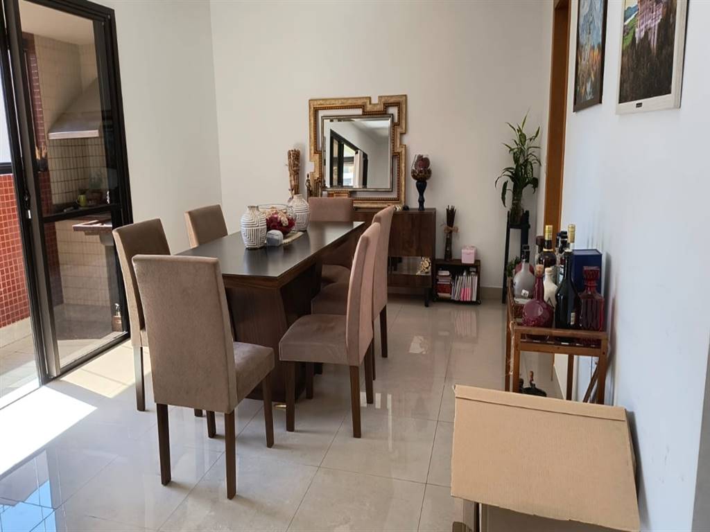 Apartamento com 4 quartos e 208 m² em Vila Guilhermina, Praia Grande