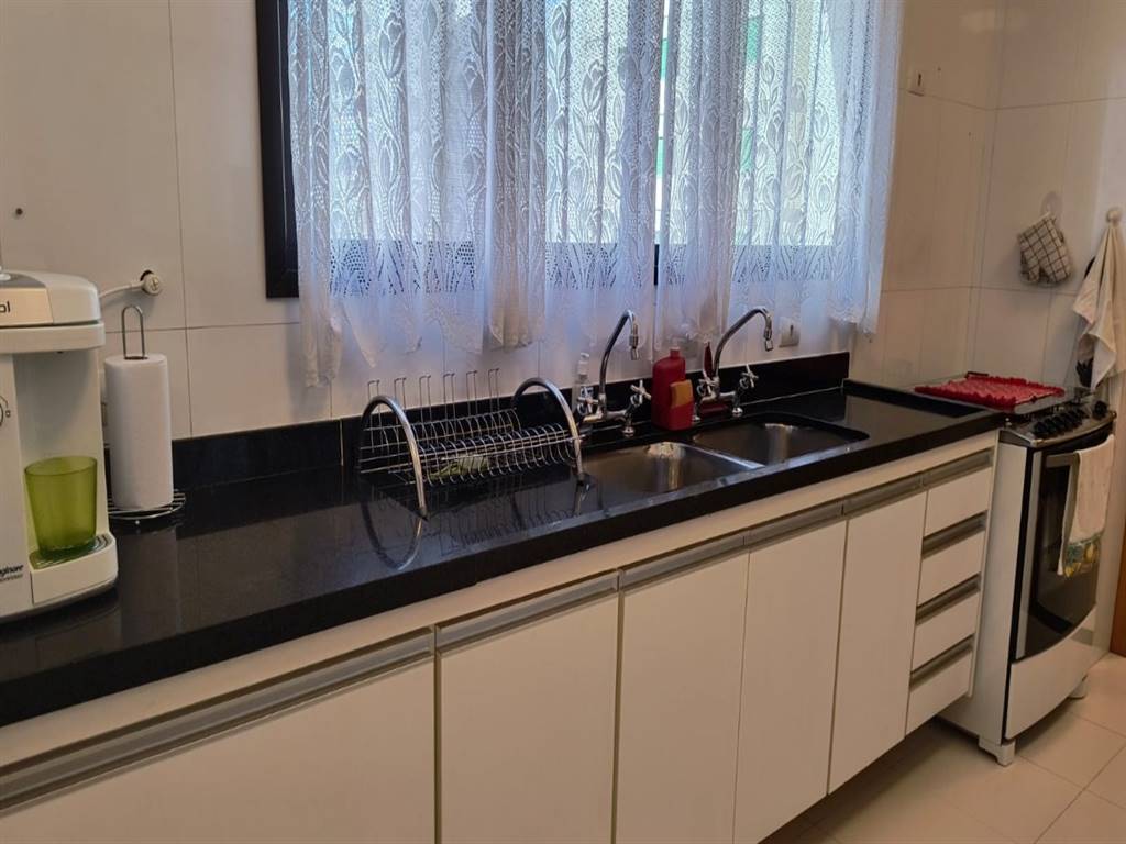 Apartamento com 4 quartos e 208 m² em Vila Guilhermina, Praia Grande