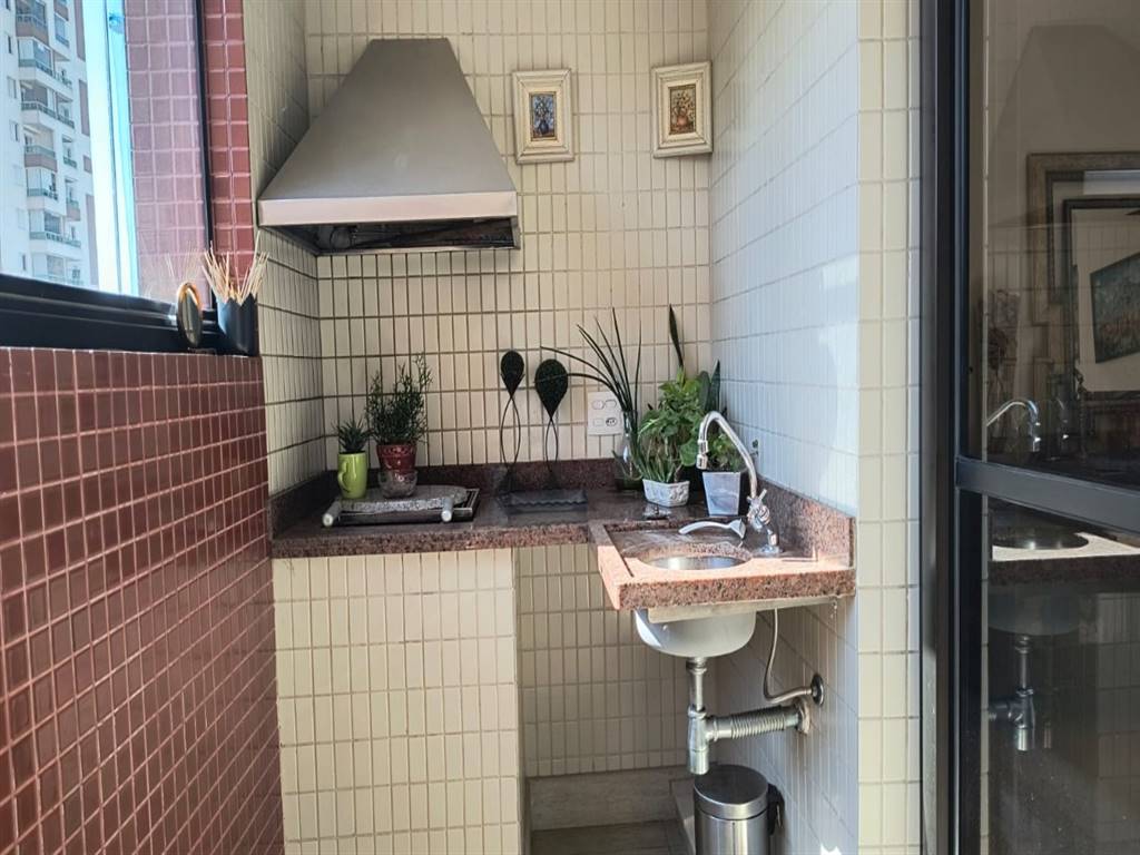 Apartamento com 4 quartos e 208 m² em Vila Guilhermina, Praia Grande