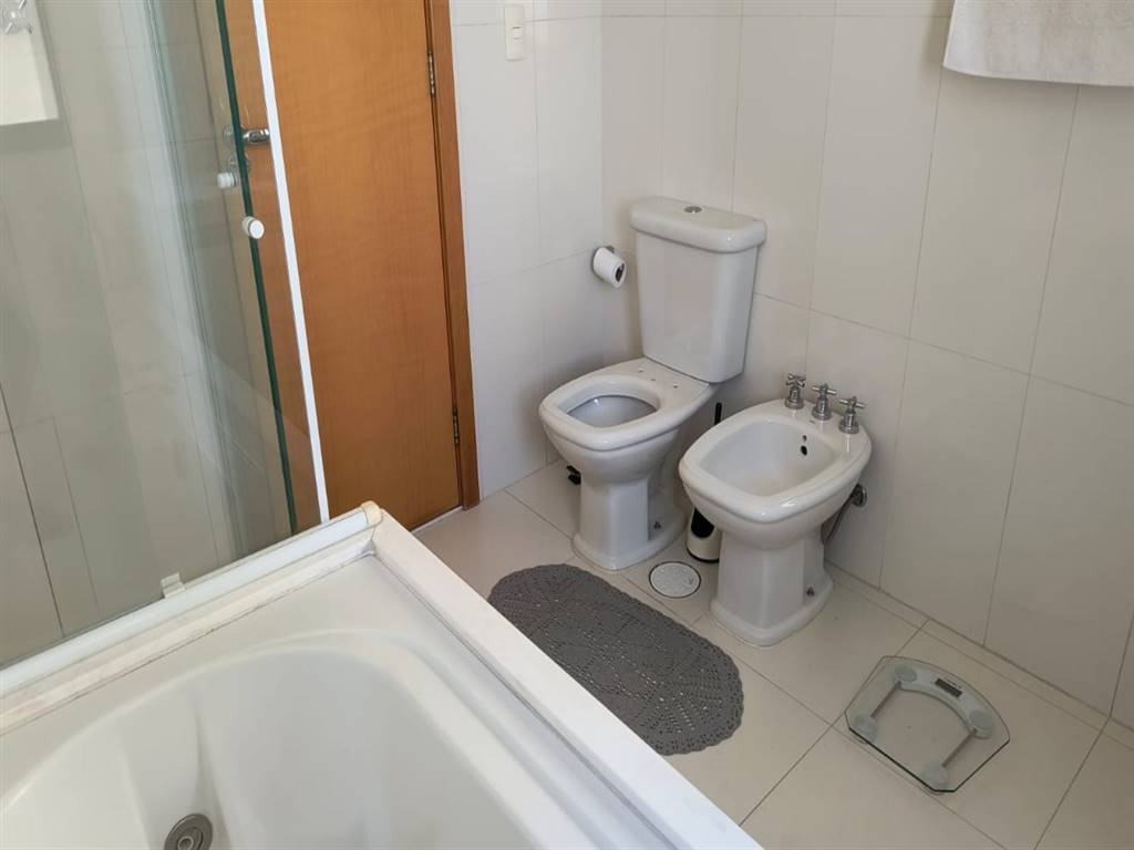 Apartamento com 4 quartos e 208 m² em Vila Guilhermina, Praia Grande