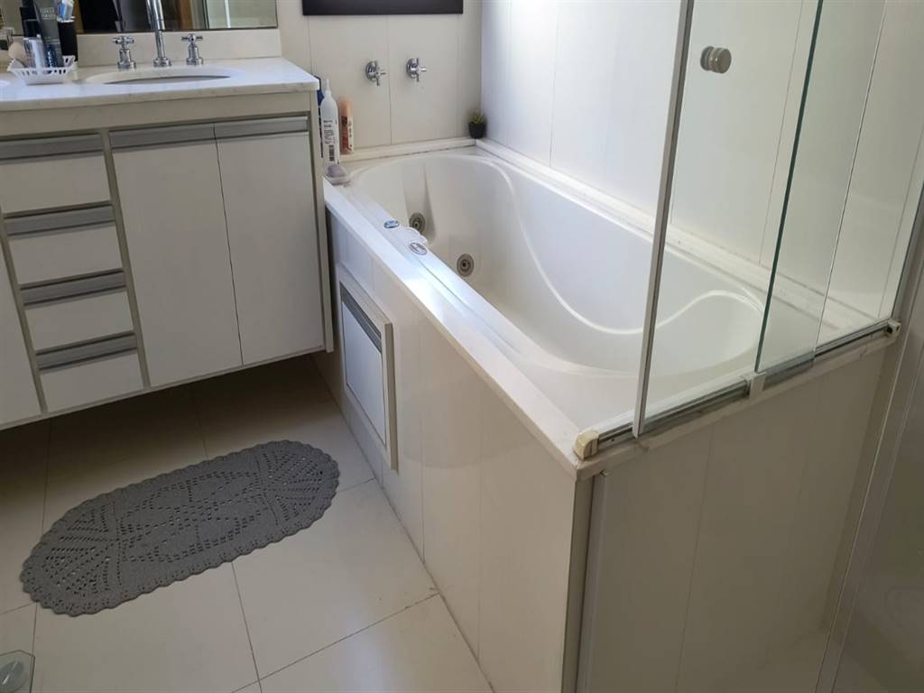 Apartamento com 4 quartos e 208 m² em Vila Guilhermina, Praia Grande
