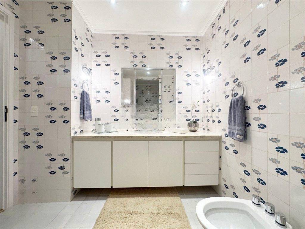 Apartamento com 3 quartos e 138 m² em Vila Guilhermina, Praia Grande