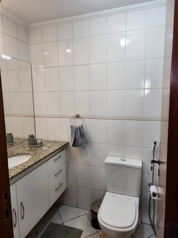 Apartamento com 3 quartos e 80 m² em Vila Guilhermina, Praia Grande
