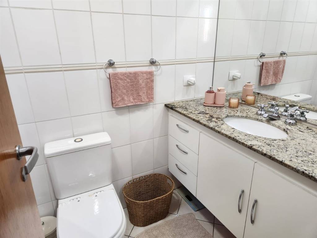 Apartamento com 3 quartos e 80 m² em Vila Guilhermina, Praia Grande