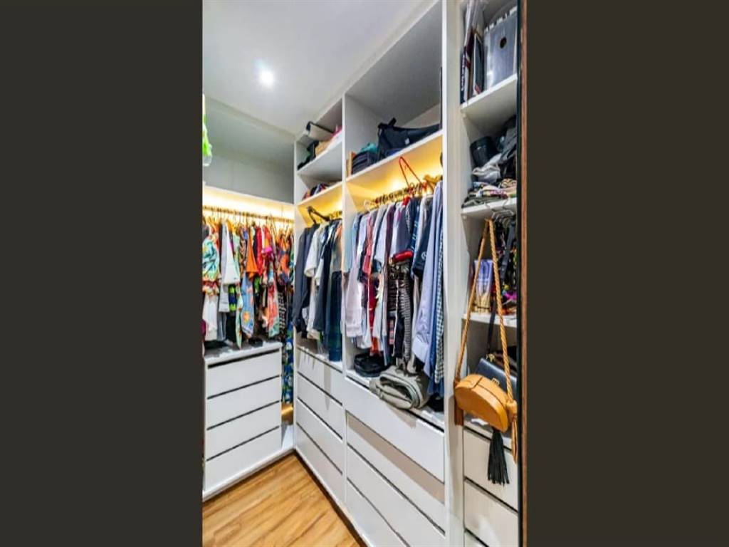 Apartamento com 3 quartos e 112 m² em Vila Guilhermina, Praia Grande