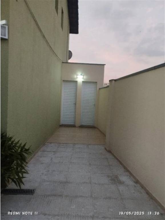 Casa com 2 quartos e 57 m² em Vila Guilhermina, Praia Grande