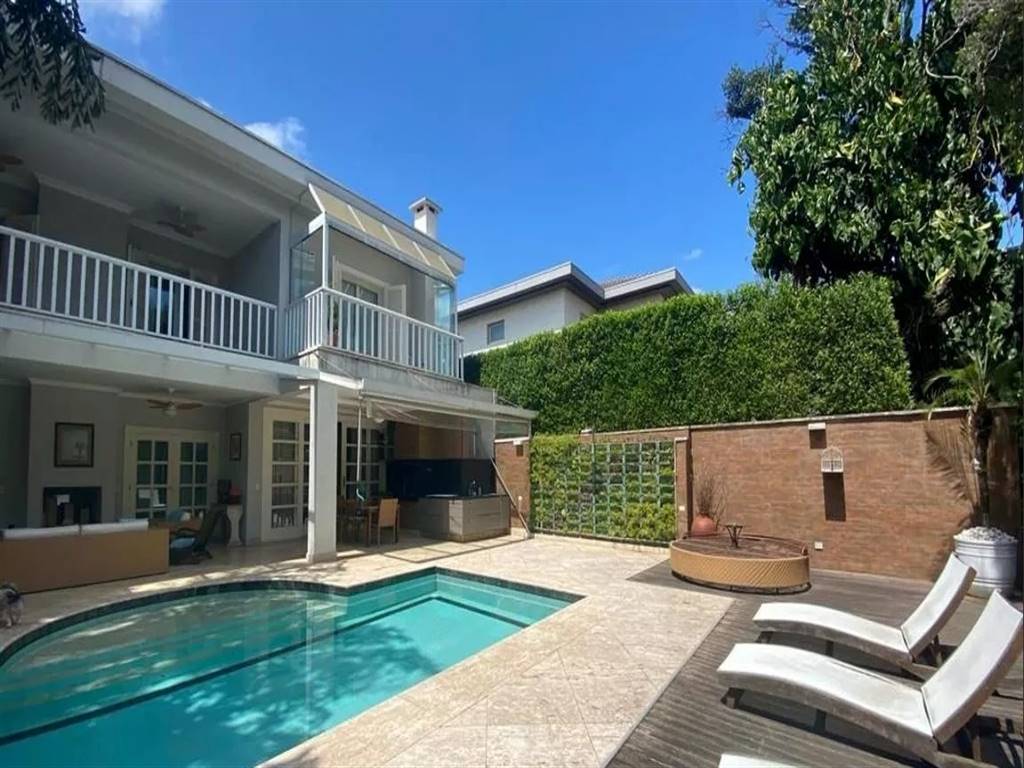 Casa com 4 quartos e 610 m² em Vila Guilhermina, Praia Grande