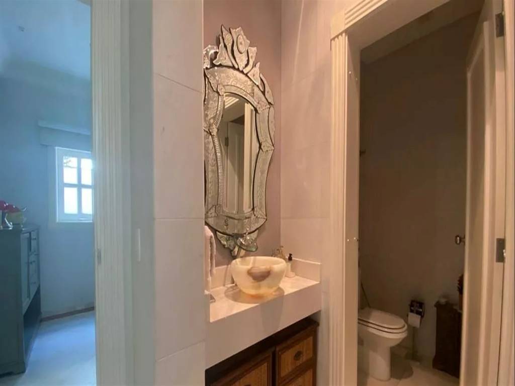 Casa com 4 quartos e 610 m² em Vila Guilhermina, Praia Grande