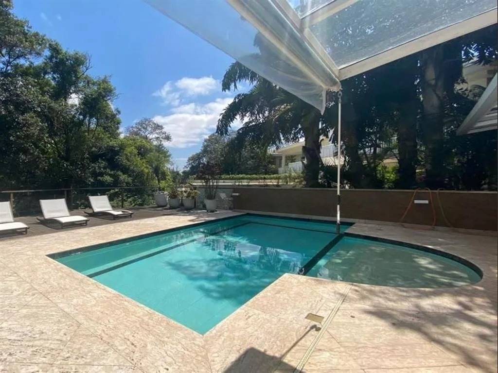 Casa com 4 quartos e 610 m² em Vila Guilhermina, Praia Grande