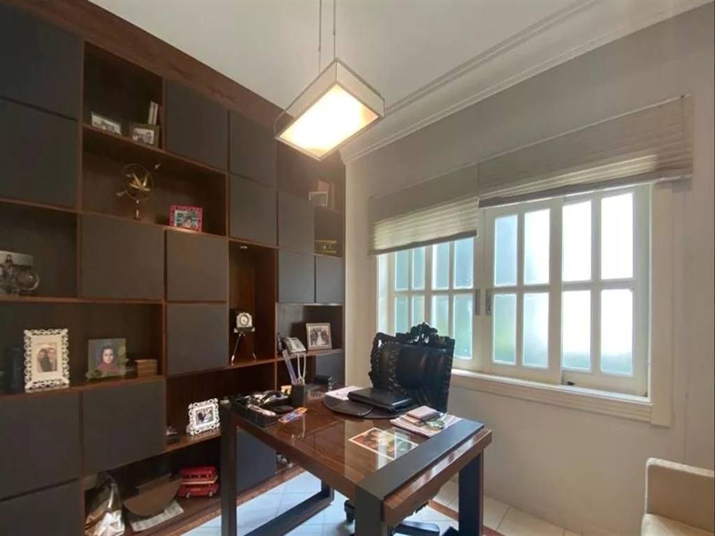 Casa com 4 quartos e 610 m² em Vila Guilhermina, Praia Grande