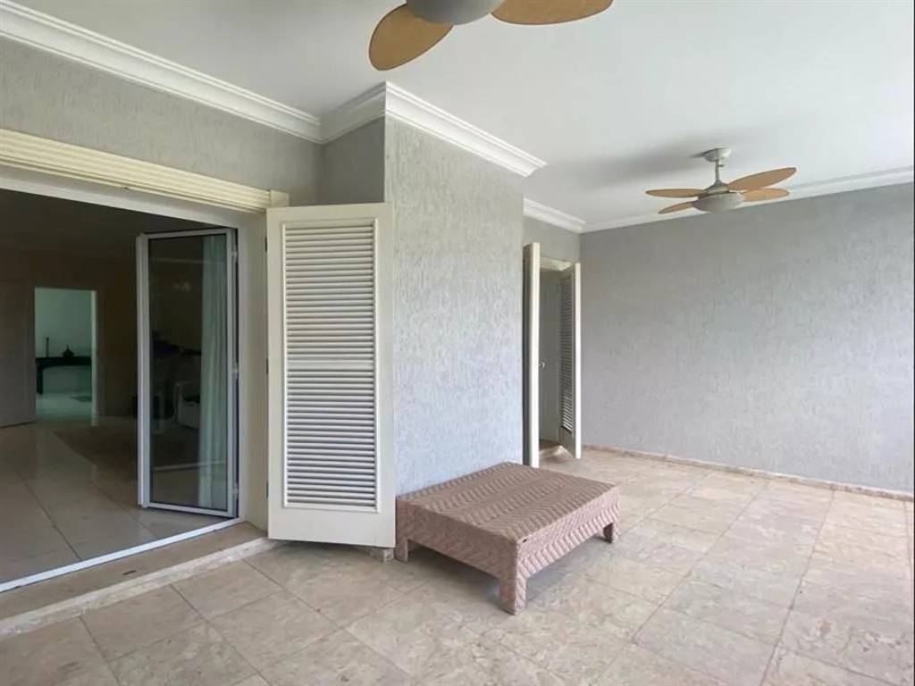 Casa com 4 quartos e 610 m² em Vila Guilhermina, Praia Grande