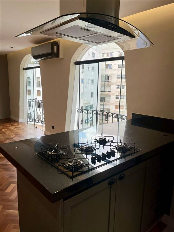 Apartamento com 2 quartos e 92 m² em Vila Guilhermina, Praia Grande