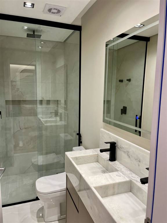 Apartamento com 2 quartos e 92 m² em Vila Guilhermina, Praia Grande