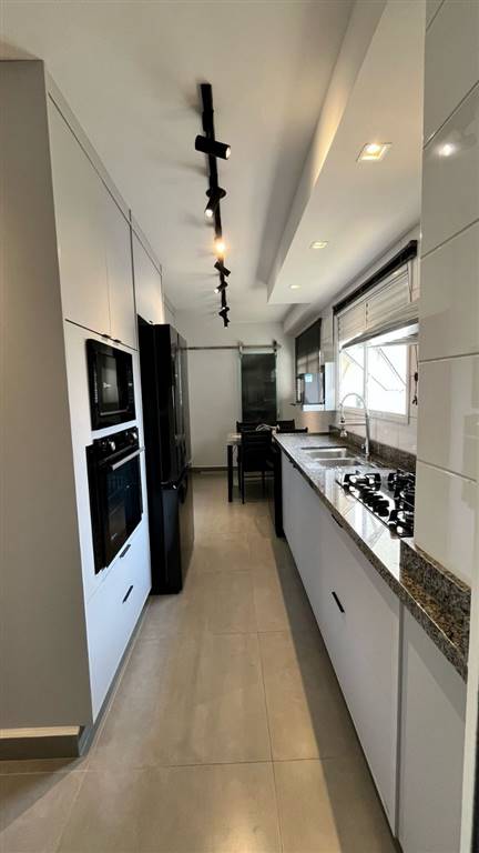 Apartamento com 4 quartos e 176 m² em Vila Guilhermina, Praia Grande