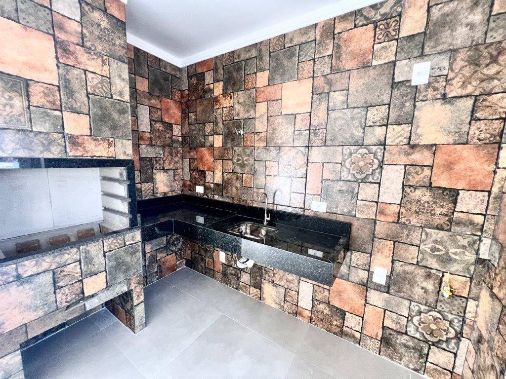 Apartamento com 4 quartos e 170 m² em Vila Guilhermina, Praia Grande
