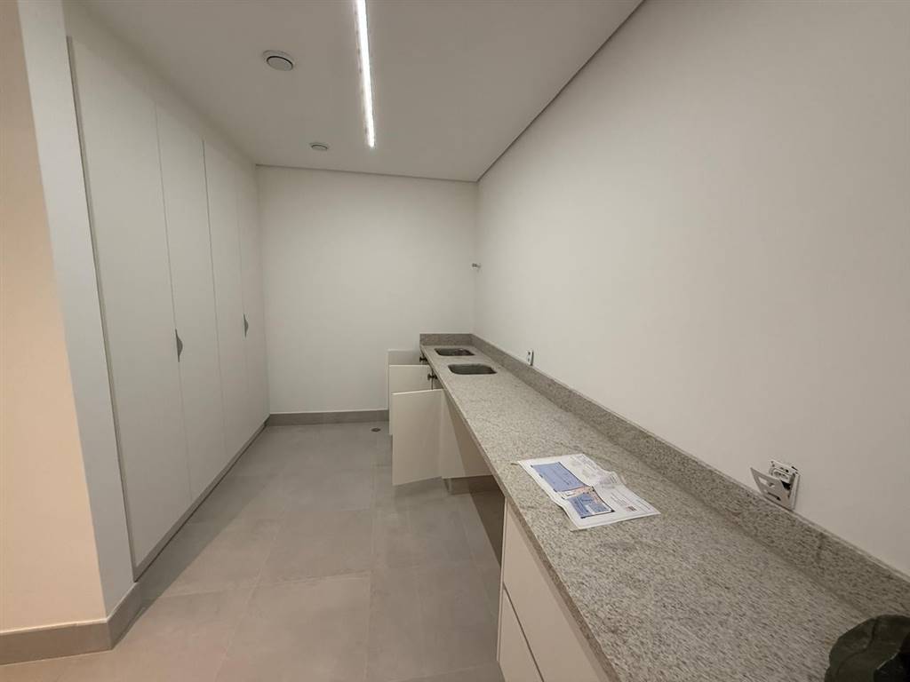 Casa com 3 quartos e 565 m² em Vila Guilhermina, Praia Grande