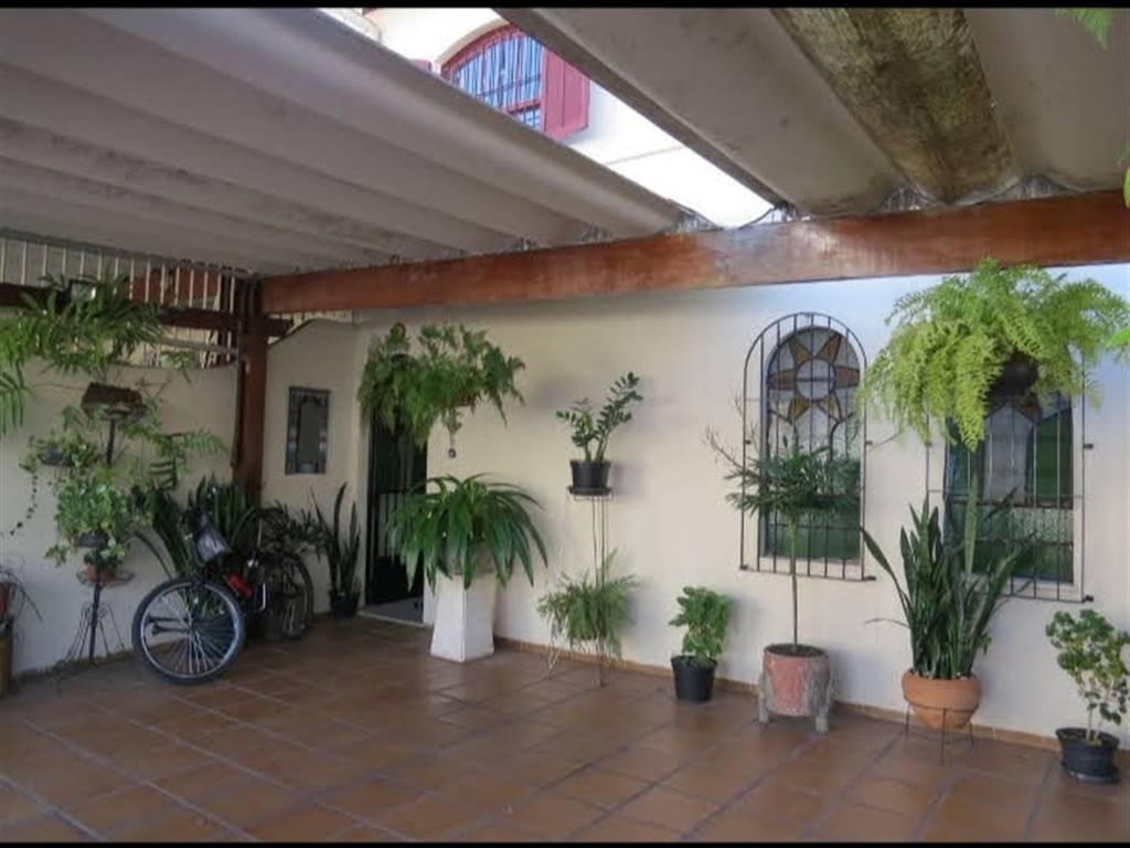 Casa com 3 quartos e 90 m² em Vila Guilhermina, Praia Grande