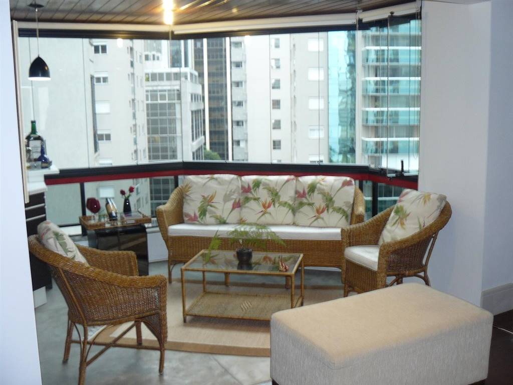 Apartamento com 4 quartos e 181 m² em Vila Guilhermina, Praia Grande