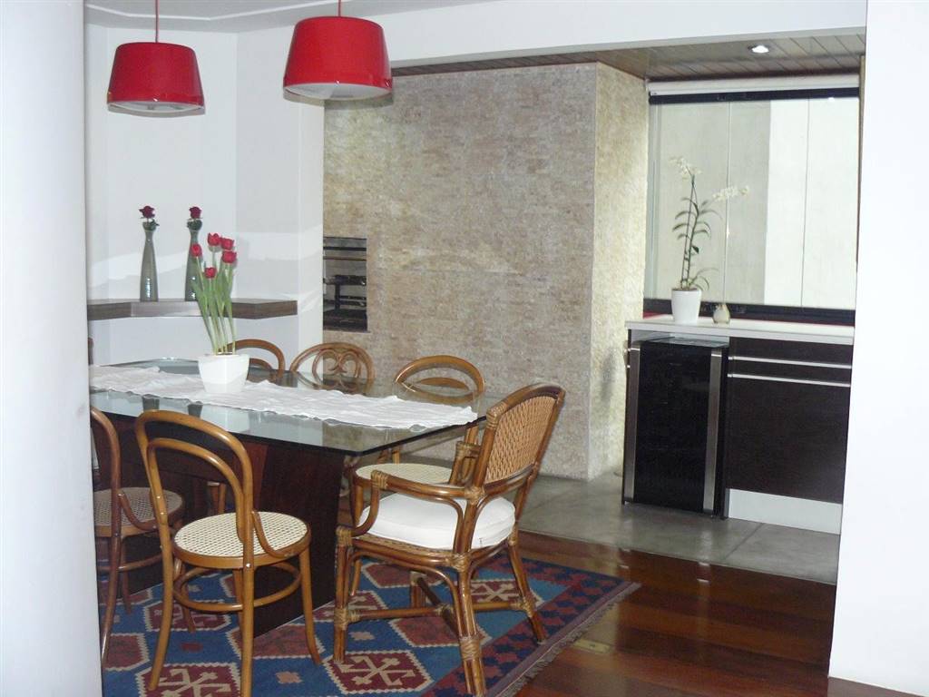 Apartamento com 4 quartos e 181 m² em Vila Guilhermina, Praia Grande