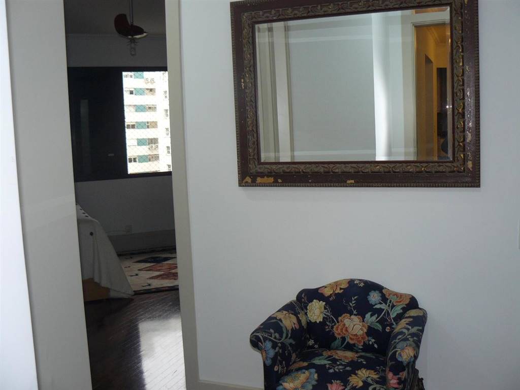 Apartamento com 4 quartos e 181 m² em Vila Guilhermina, Praia Grande