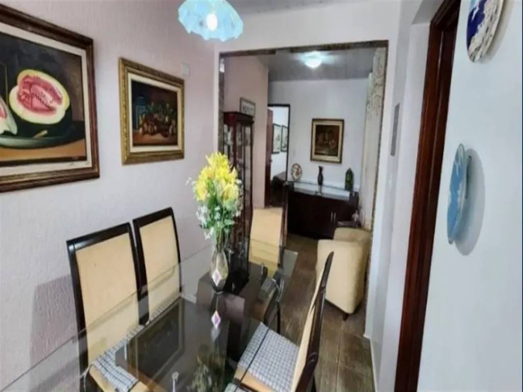 Casa com 3 quartos e 200 m² em Vila Guilhermina, Praia Grande