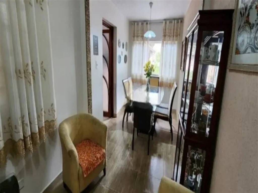 Casa com 3 quartos e 200 m² em Vila Guilhermina, Praia Grande