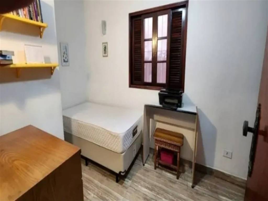 Casa com 3 quartos e 200 m² em Vila Guilhermina, Praia Grande