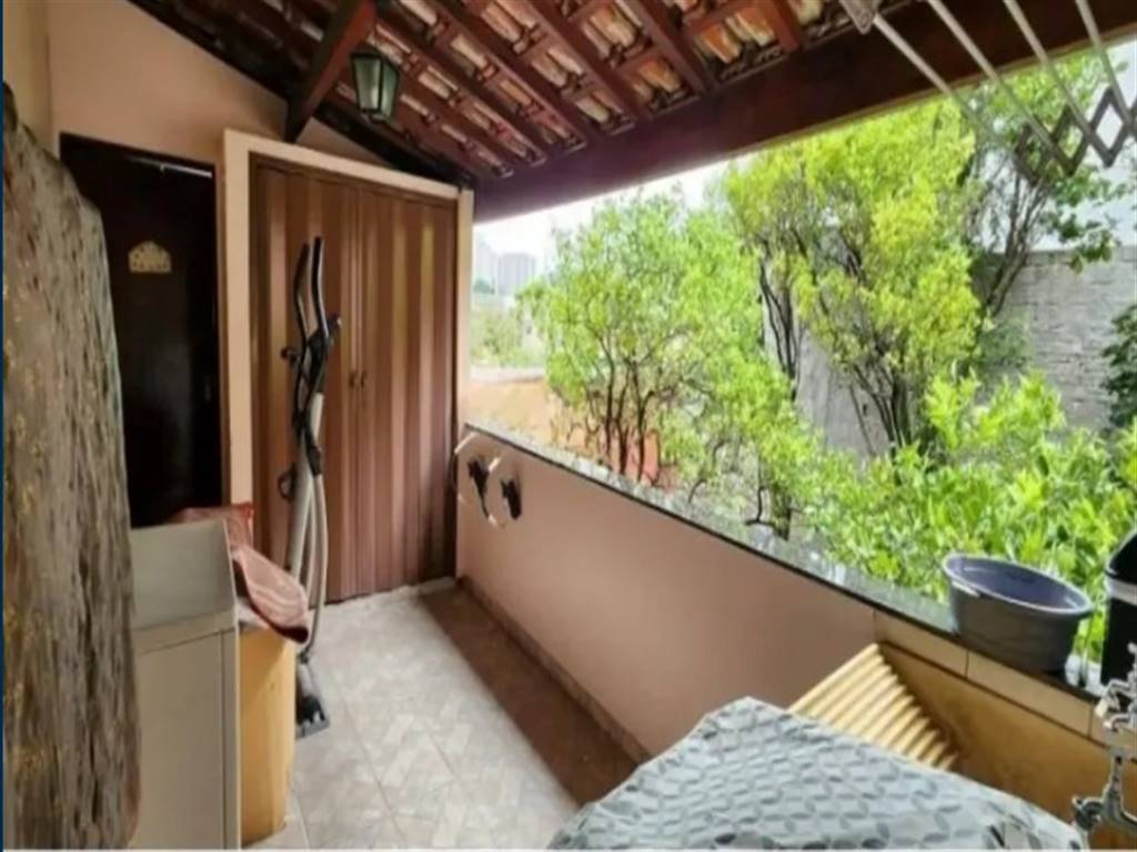 Casa com 3 quartos e 200 m² em Vila Guilhermina, Praia Grande